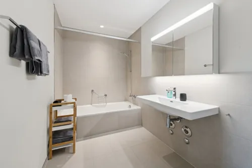 Badezimmer 1