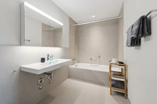 Badezimmer 1